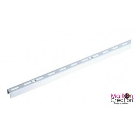 Crémaillère pour fixation du rideau de porte