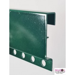 barre verte pour fabriquer un rideau de porte en chaîne