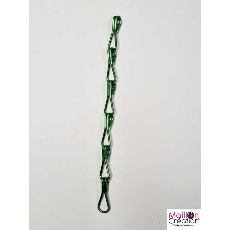 chaîne verte avec grands maillons pour fabriquer un rideau anti mouches à chainette quinconce